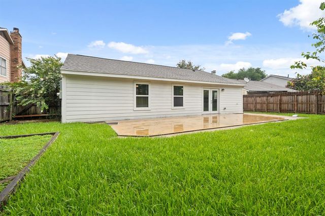 5421 Beaver Creek Drive, La Porte, TX 77571