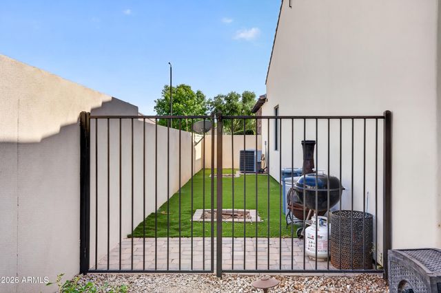 4380 E TAURUS Place, Chandler, AZ 85249