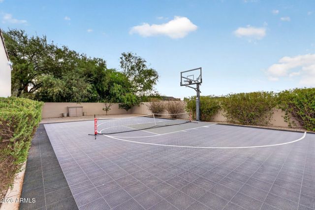 4380 E TAURUS Place, Chandler, AZ 85249