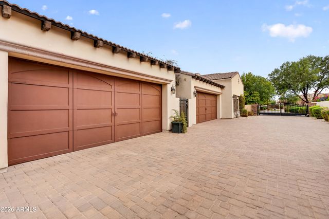 4380 E TAURUS Place, Chandler, AZ 85249