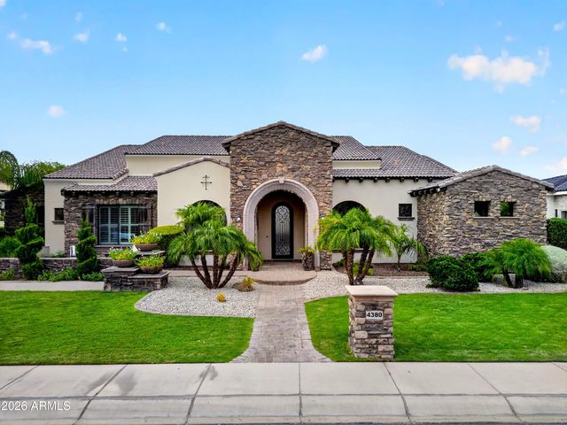 4380 E TAURUS Place, Chandler, AZ 85249