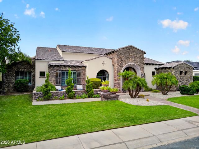 4380 E TAURUS Place, Chandler, AZ 85249