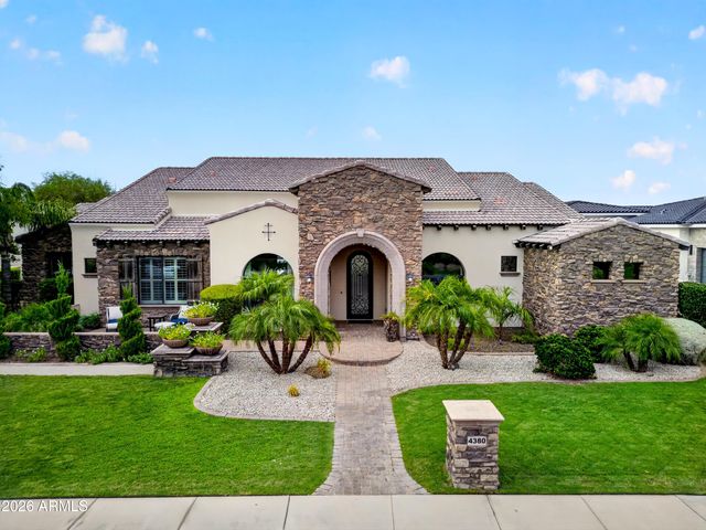 4380 E TAURUS Place, Chandler, AZ 85249