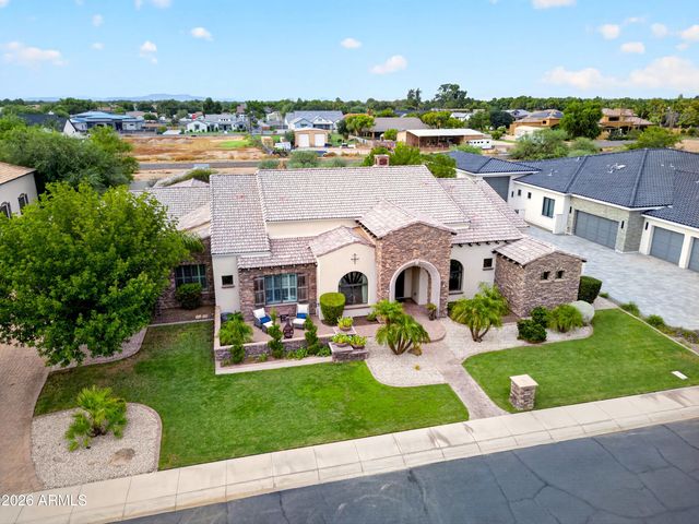 4380 E TAURUS Place, Chandler, AZ 85249