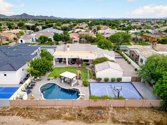 4380 E TAURUS Place, Chandler, AZ 85249