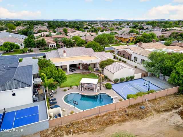 4380 E TAURUS Place, Chandler, AZ 85249