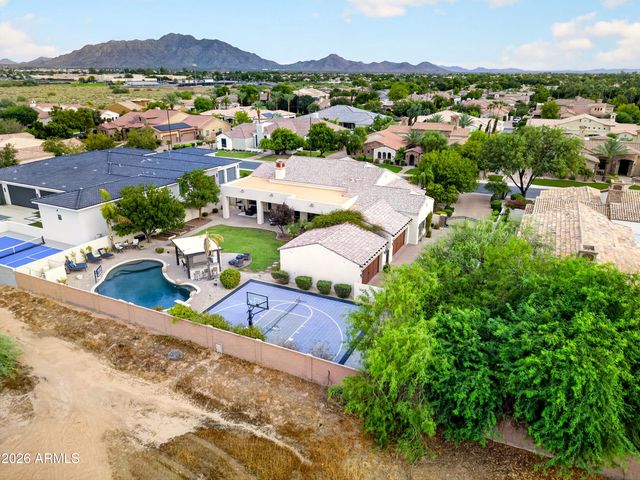 4380 E TAURUS Place, Chandler, AZ 85249