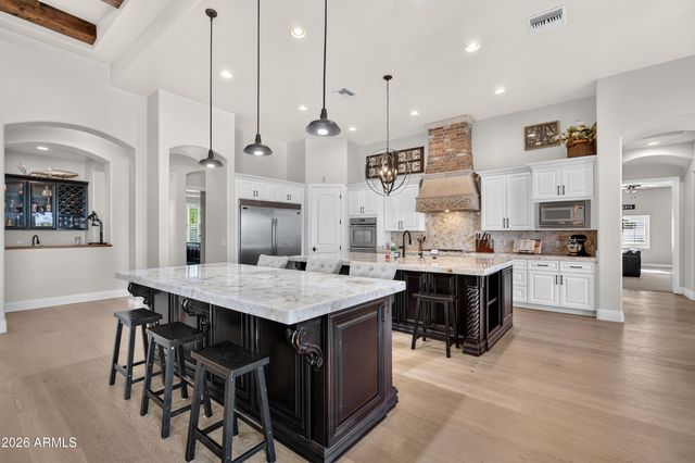 4380 E TAURUS Place, Chandler, AZ 85249