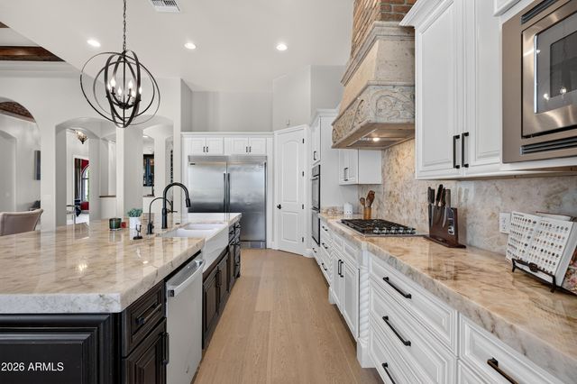 4380 E TAURUS Place, Chandler, AZ 85249