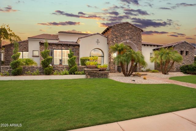 4380 E TAURUS Place, Chandler, AZ 85249
