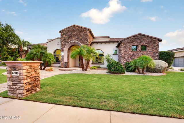 4380 E TAURUS Place, Chandler, AZ 85249