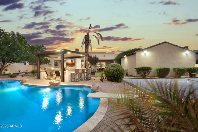 4380 E TAURUS Place, Chandler, AZ 85249