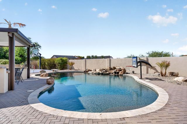4380 E TAURUS Place, Chandler, AZ 85249
