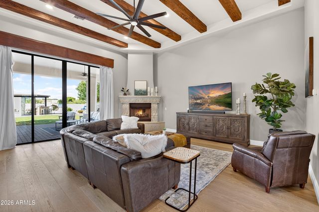 4380 E TAURUS Place, Chandler, AZ 85249