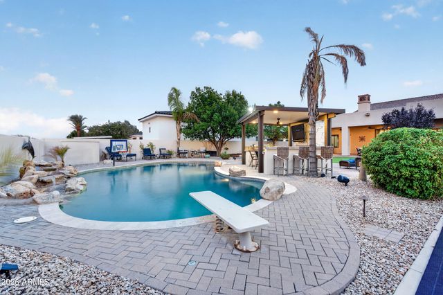 4380 E TAURUS Place, Chandler, AZ 85249