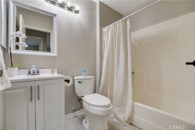 1031 S Palmetto Avenue A2, Ontario, CA 91762