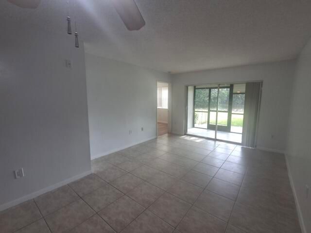 2236 N CYPRESS BEND Drive 106, Pompano Beach, FL 33069