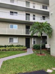 2236 N CYPRESS BEND Drive 106, Pompano Beach, FL 33069
