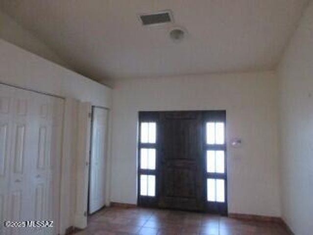 1237 Calle Tubatana, Rio Rico, AZ 85648