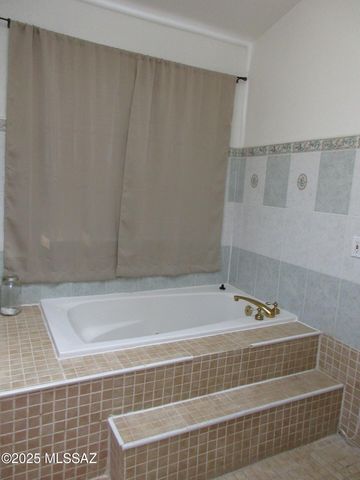 1237 Calle Tubatana, Rio Rico, AZ 85648