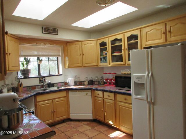 1237 Calle Tubatana, Rio Rico, AZ 85648