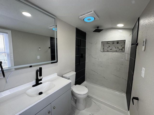 8057 W Herbert AVENUE, Milwaukee, WI 53218