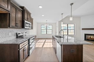 1578 Fredrick Dr, Clarksville, TN 37042