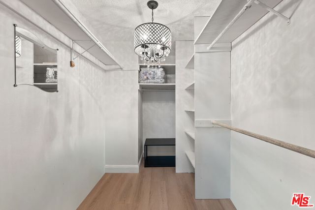 1121 N Olive Drive 209, West Hollywood, CA 90069