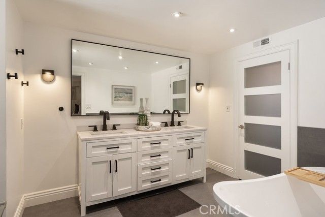 11042 Hunting Horn Drive, Tustin, CA 92705