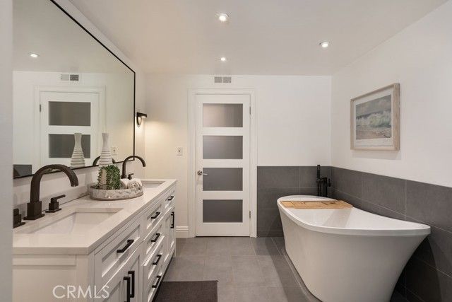 11042 Hunting Horn Drive, Tustin, CA 92705