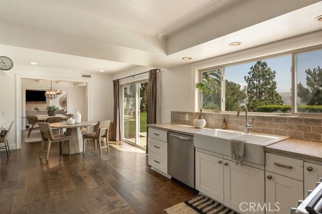 11042 Hunting Horn Drive, Tustin, CA 92705