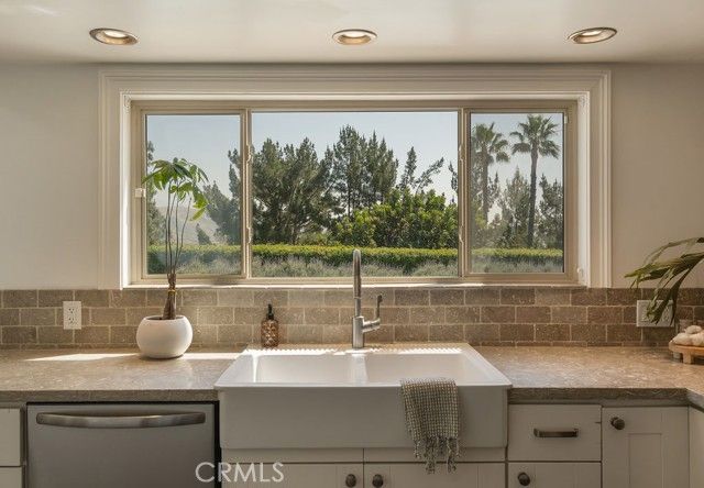 11042 Hunting Horn Drive, Tustin, CA 92705