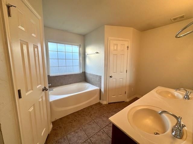 1005 Westridge Drive, Yukon, OK 73099