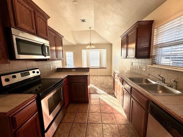1005 Westridge Drive, Yukon, OK 73099