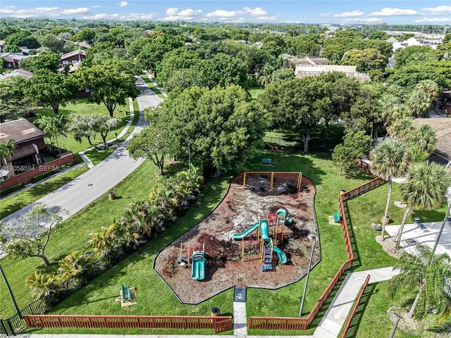 7123 SW 115th Place A25, Miami, FL 33173