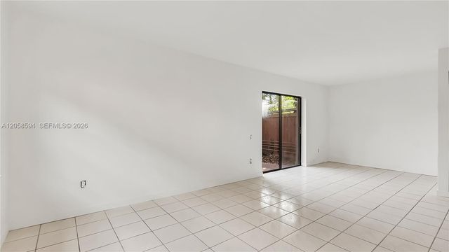 7123 SW 115th Place A25, Miami, FL 33173