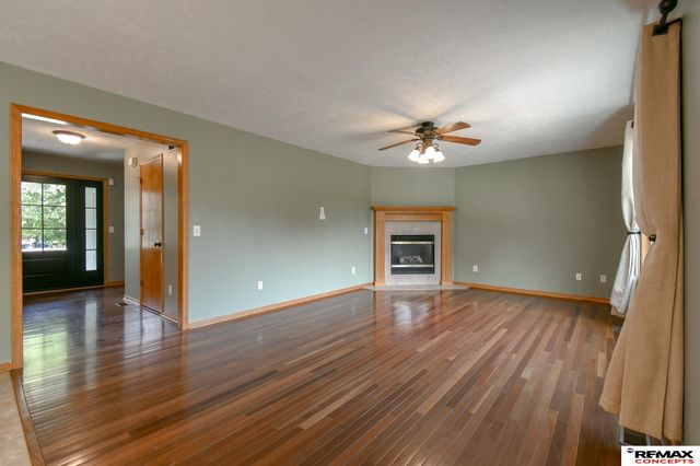 7414 S 48th Street, Lincoln, NE 68516