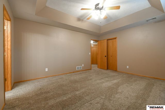7414 S 48th Street, Lincoln, NE 68516