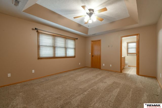 7414 S 48th Street, Lincoln, NE 68516