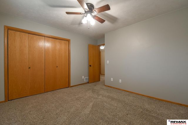 7414 S 48th Street, Lincoln, NE 68516