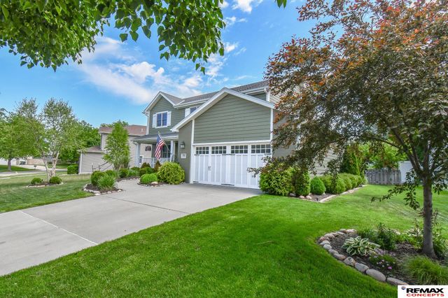 7414 S 48th Street, Lincoln, NE 68516