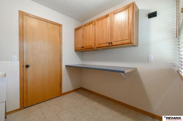 7414 S 48th Street, Lincoln, NE 68516