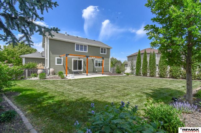7414 S 48th Street, Lincoln, NE 68516