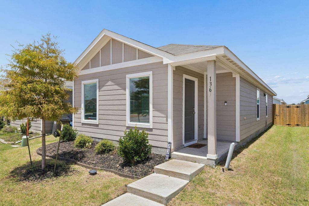 136 Thresher Lane, Princeton, TX 75407