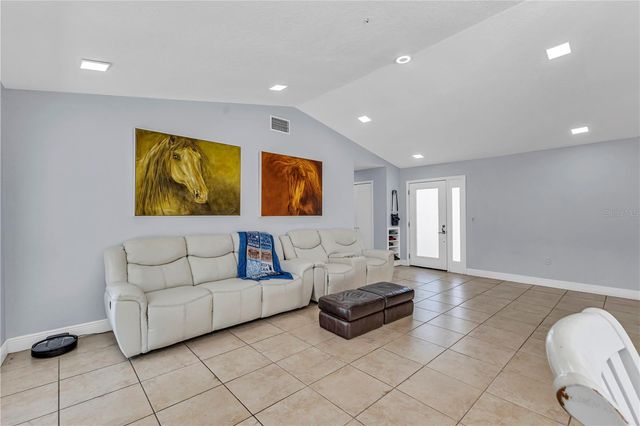 4901 REGINALD ROAD, Orlando, FL 32829