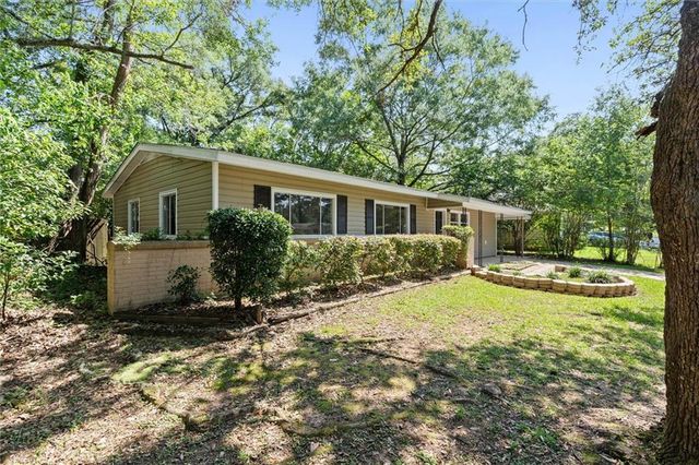 4064 Wesley Lane S, Mobile, AL 36609