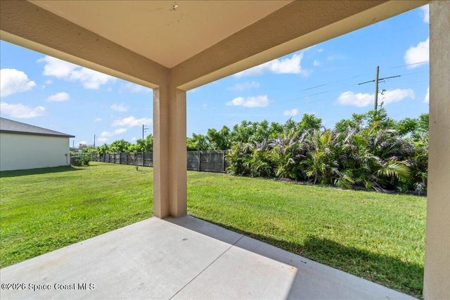 6485 Topaz Drive, Grant, FL 32949