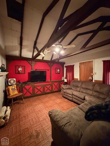 119 Edna Avenue, Hardy, AR 72542