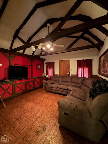 119 Edna Avenue, Hardy, AR 72542