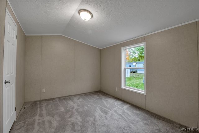 2 Pebbleridge Drive, Ridgeway, NY 14103